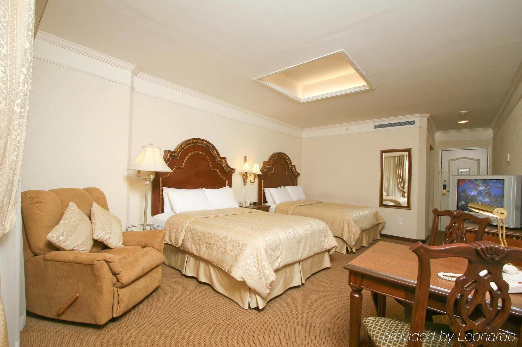 San Pedro Garza Garcia Safi Royal Luxury Valle חדר תמונה A room at the hotel