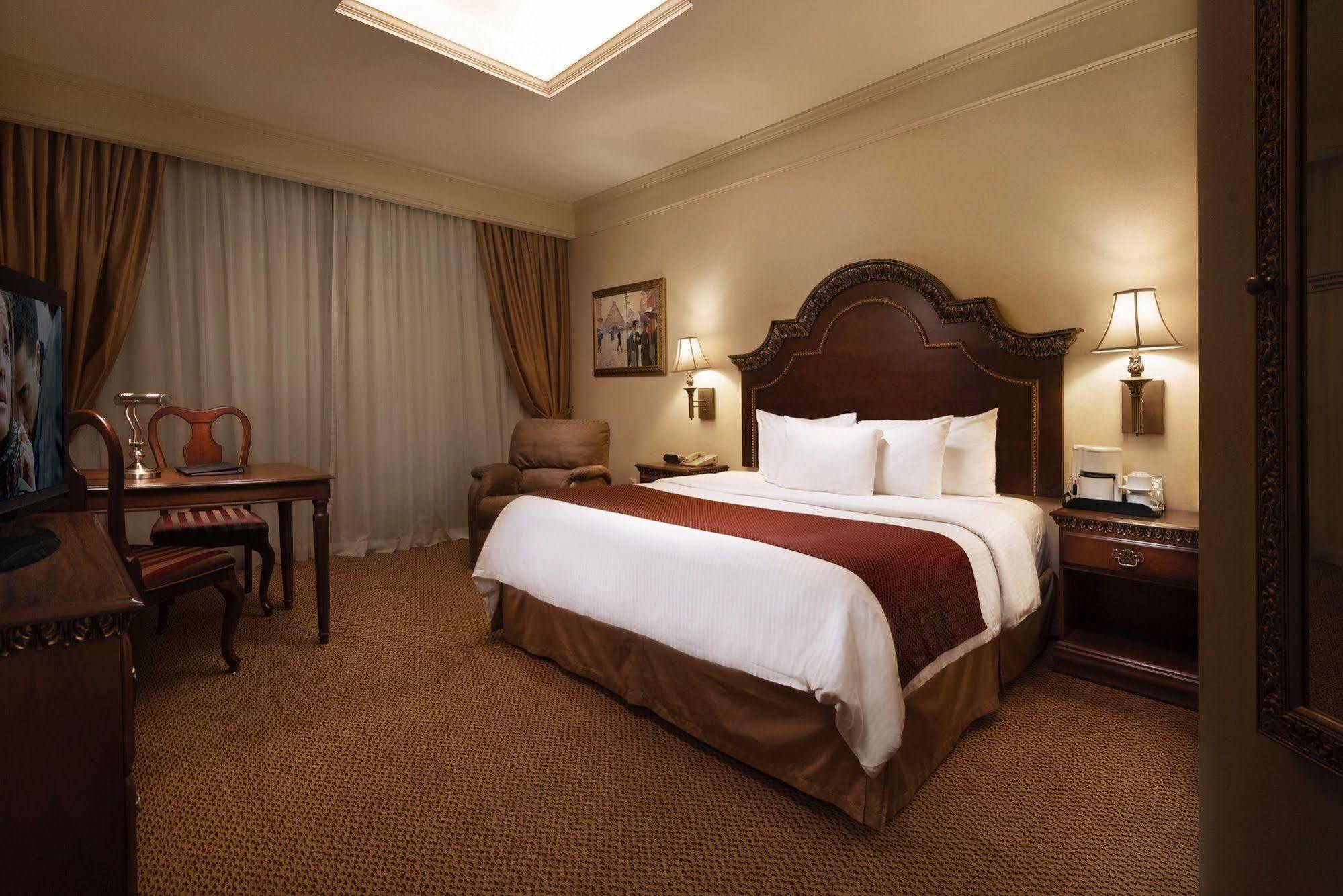 San Pedro Garza Garcia Safi Royal Luxury Valle מראה חיצוני תמונה Deluxe Room